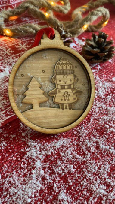 Boule de noël neigé 