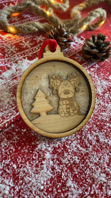 Boule de noël neigé 